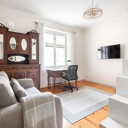 Wehost Spacious Studio For 5 With A Kitchen Helsinki Exterior photo
