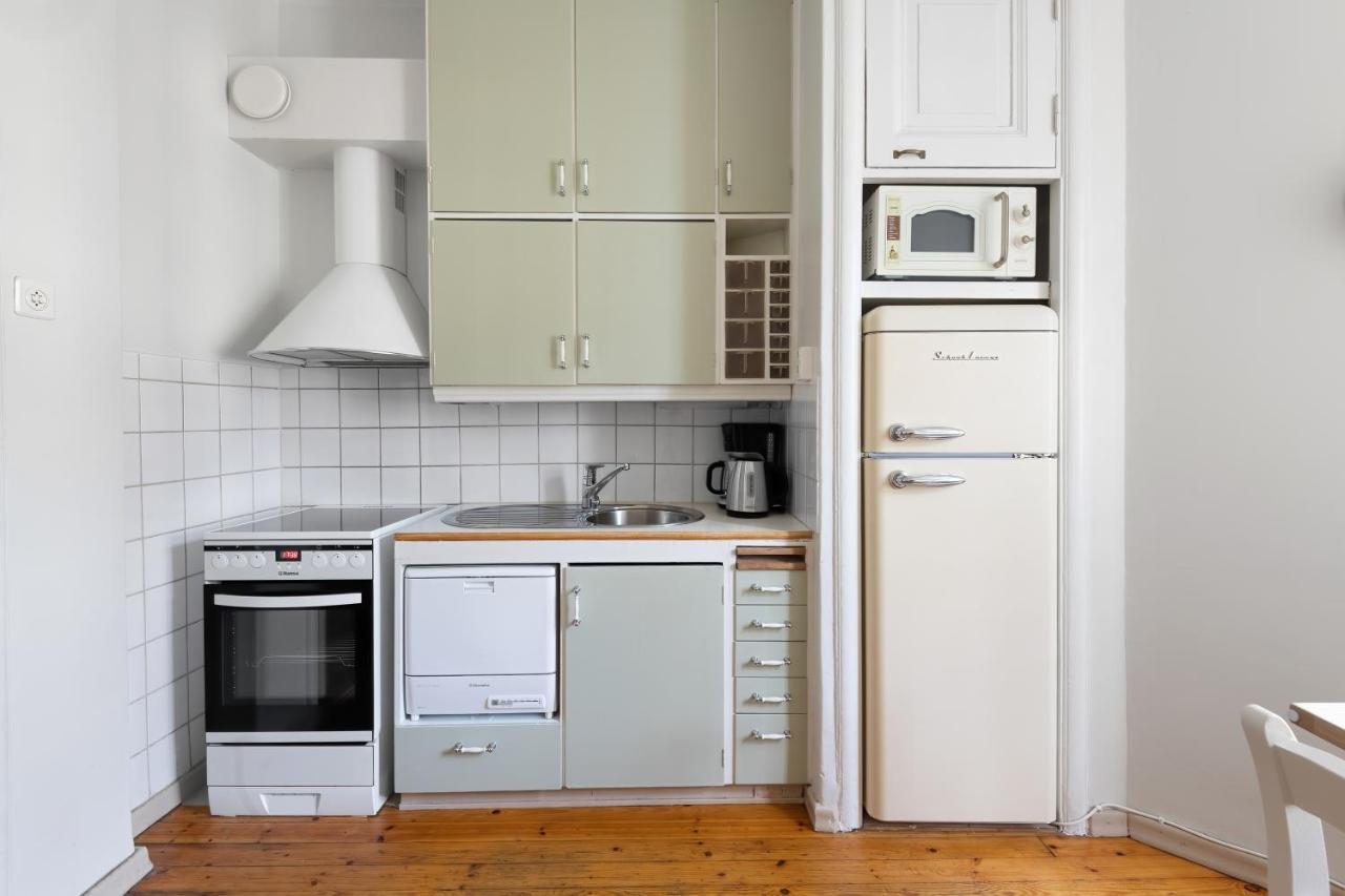 Wehost Spacious Studio For 5 With A Kitchen Helsinki Exterior photo